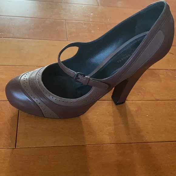 Bottega Veneta Mary Jane pumps 4” heels 37.5